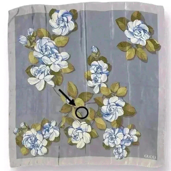 GUCCI Silk Floral Panshie Square Scarf Multicolor | 90 cm - Picture 8 of 10